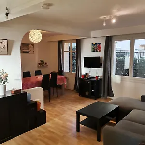  Appartement Big Ground Floor 2 Bedrooms Flat In A Quiet Building & Neighborghood